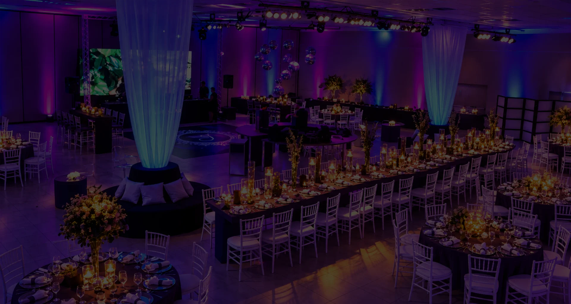 Evento iluminado com produção técnica da LM Light Pro
